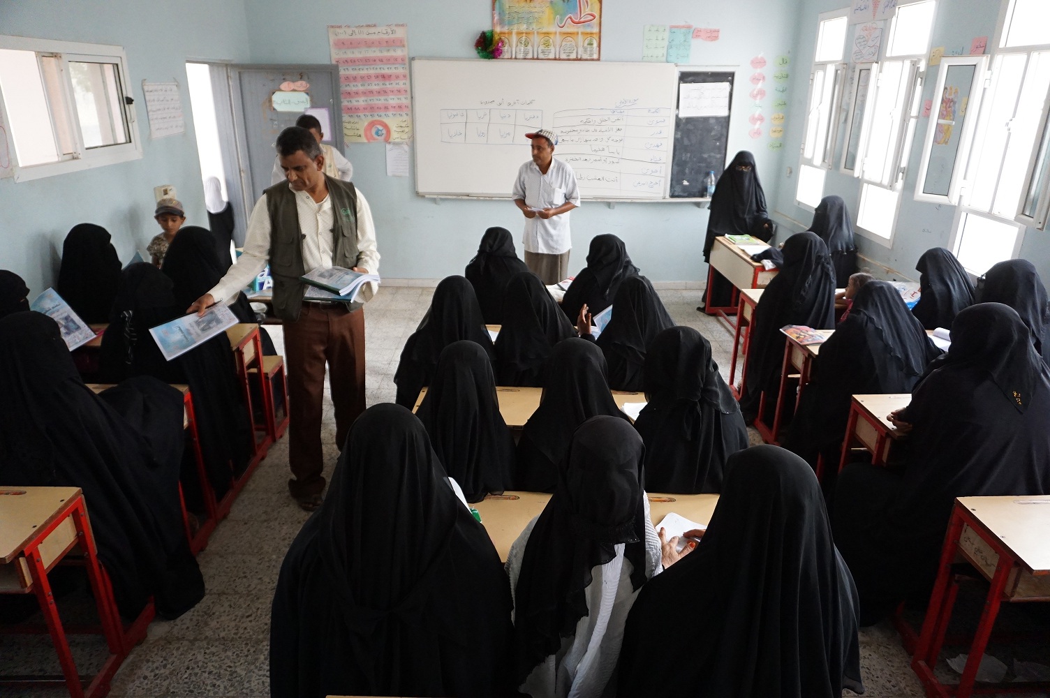 محو أمية المرأة
